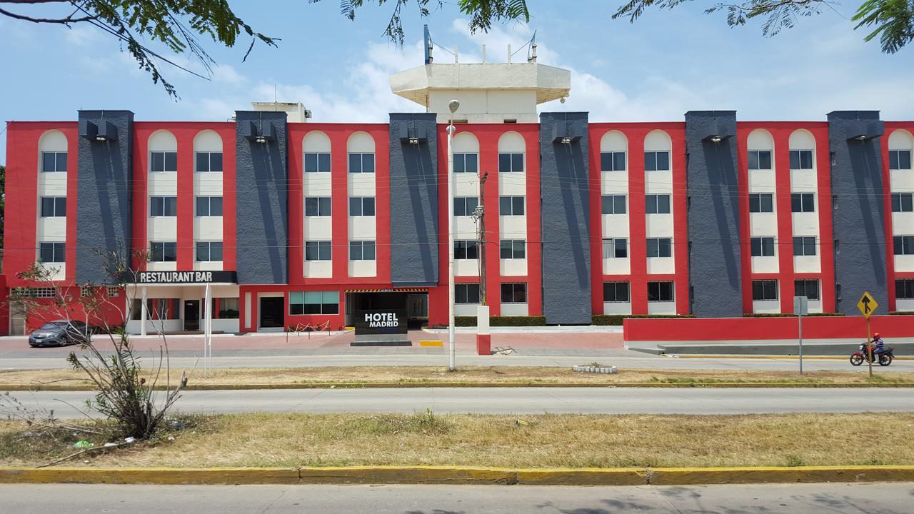 Hotel Madrid Minatitlán Eksteriør bilde
