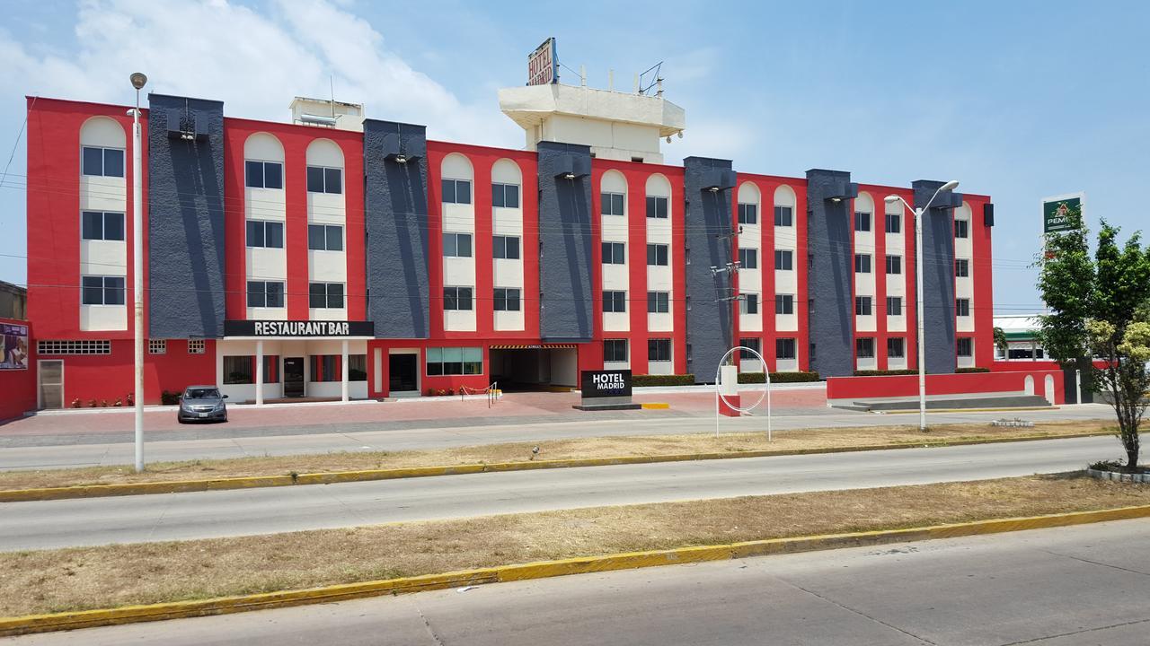 Hotel Madrid Minatitlán Eksteriør bilde