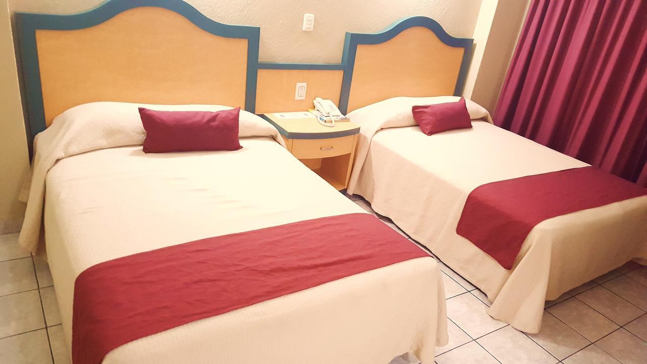 Hotel Madrid Minatitlán Eksteriør bilde